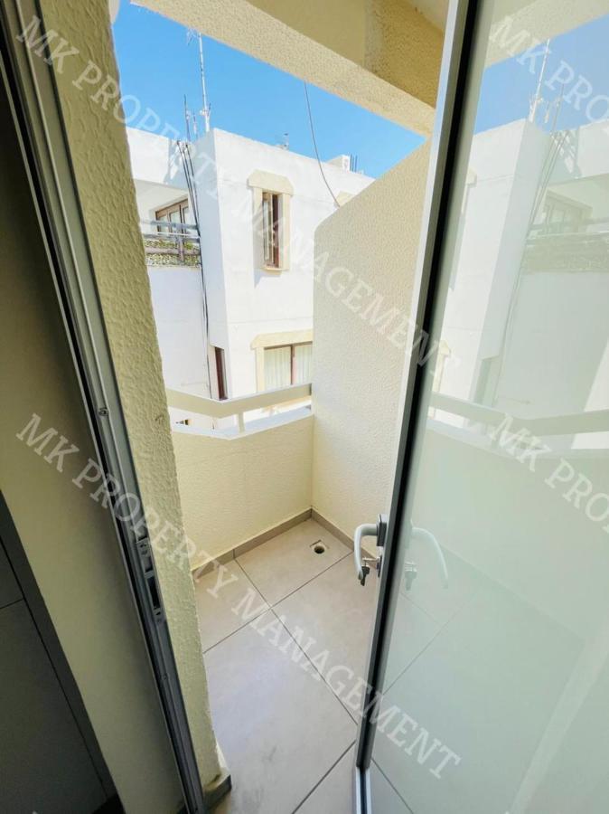 Milos City Center Apts No.34 Larnaca Exterior photo